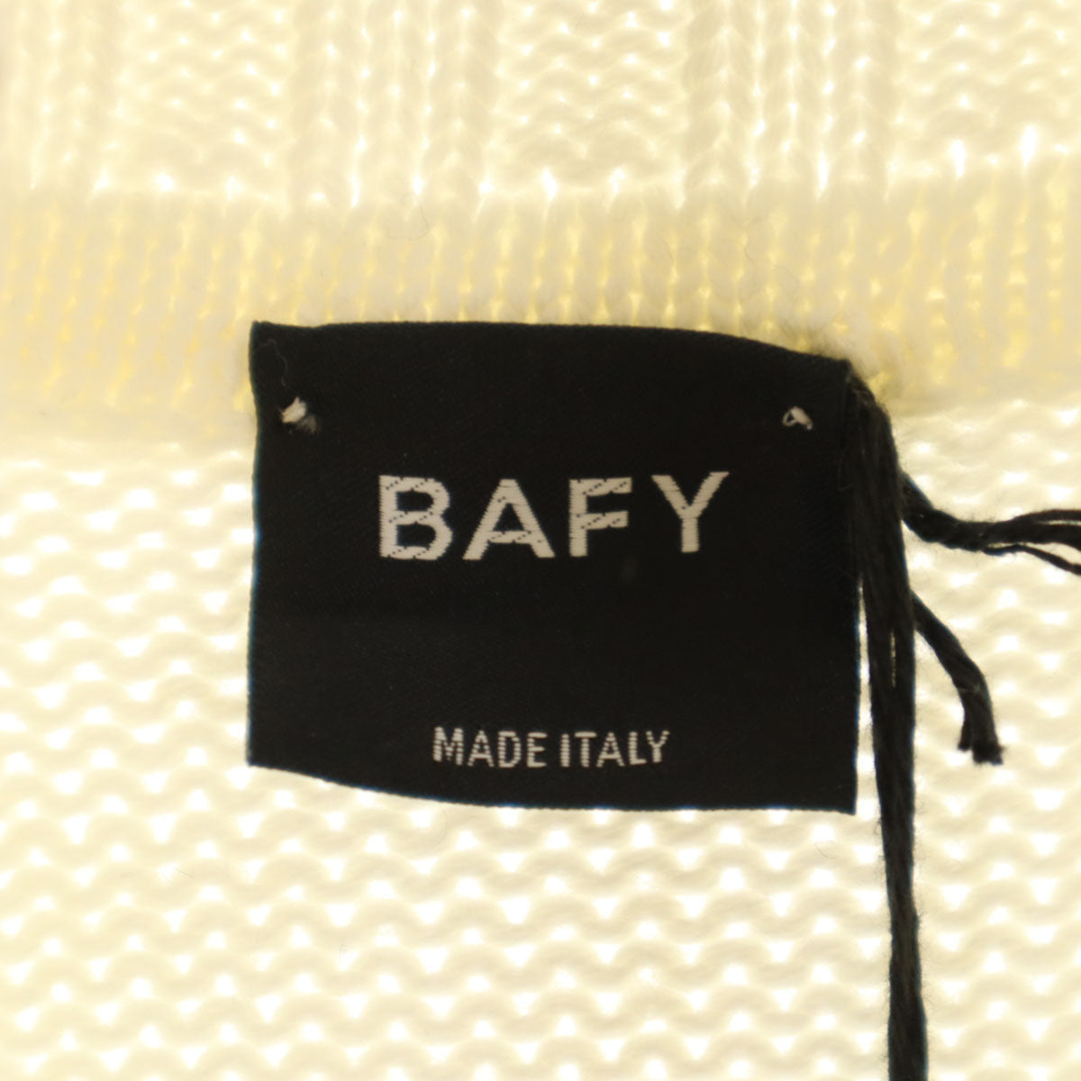 美品 BAFY バフィー イタリア製 長袖 タートルネック セーター 46 ホワイト ニット メンズ