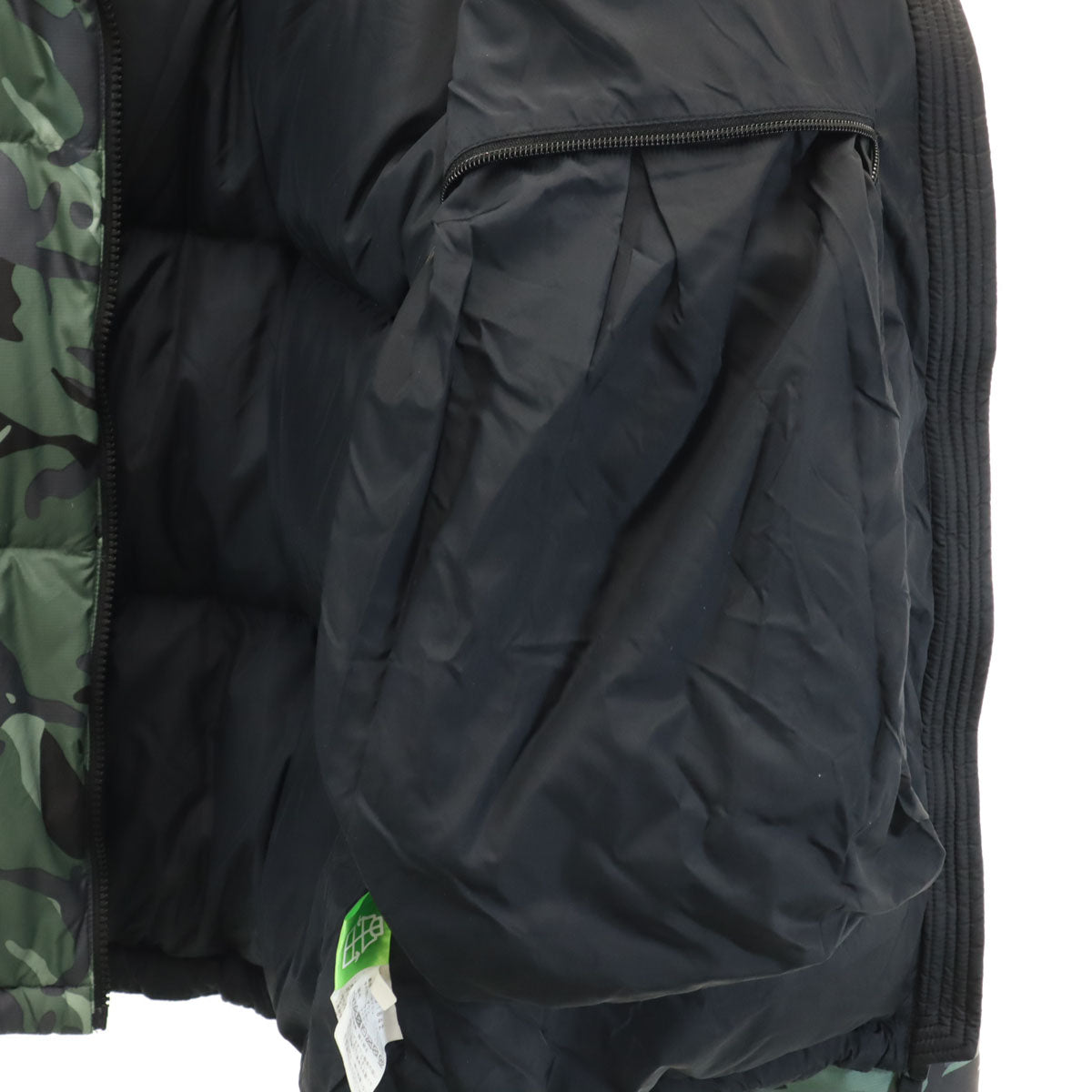 THE NORTH FACE ノースフェイス カモフラ柄 ノベルティー ヌプシ ダウンジャケット XL グリーン系 ND91842 アウトドア 迷彩 メンズ