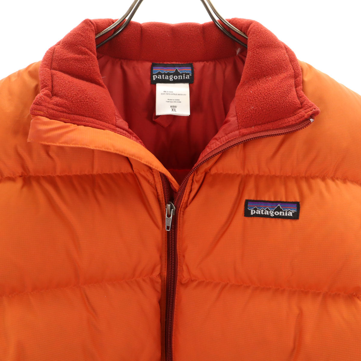 patagonia パタゴニア ダウンジャケット XL オレンジ 68301F7 アウトドア キッズ