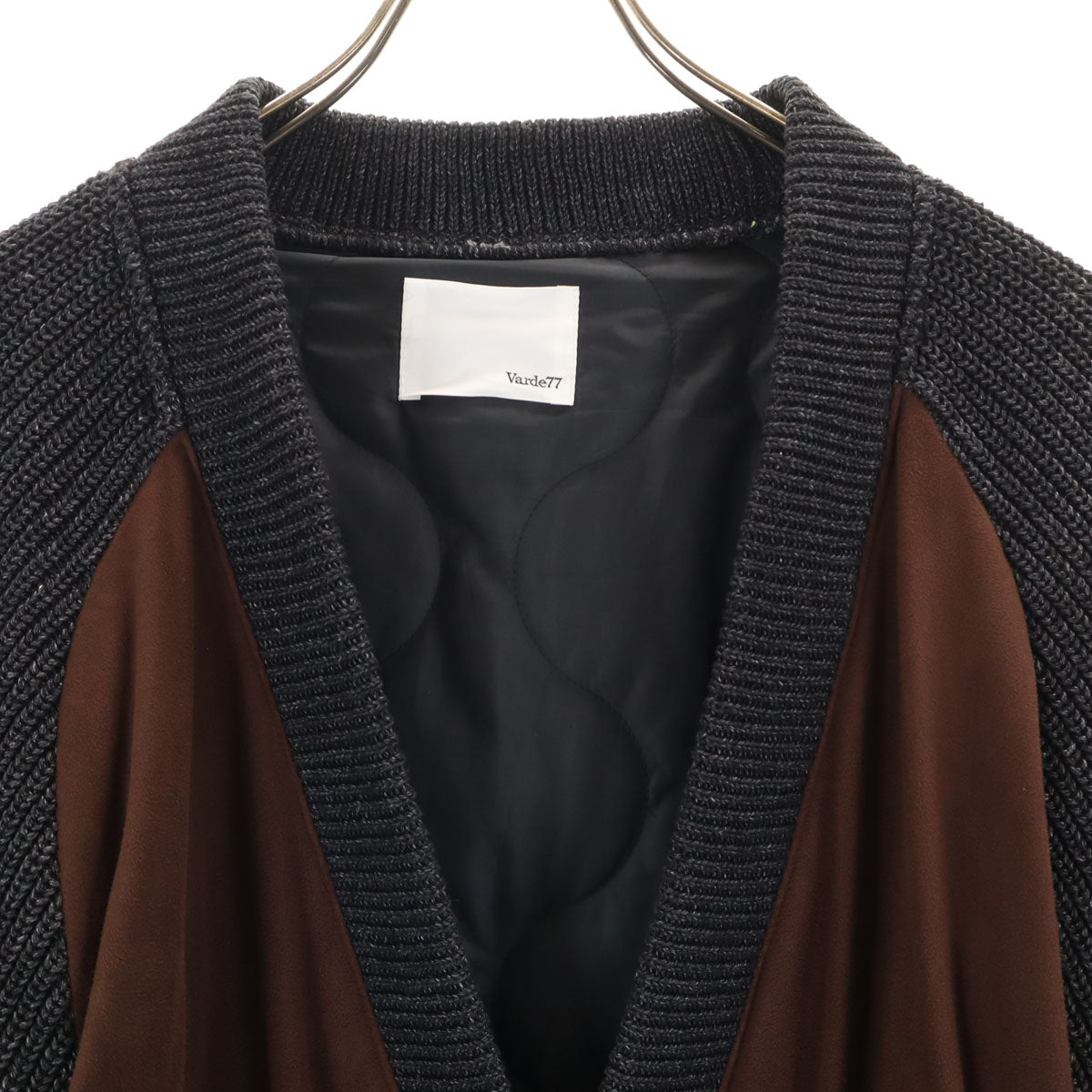美品 varde77 バルデセブンティセブン 19AW 日本製 長袖 Vネック ニットカーディガン 2 チャコールブラック 中綿 メンズ