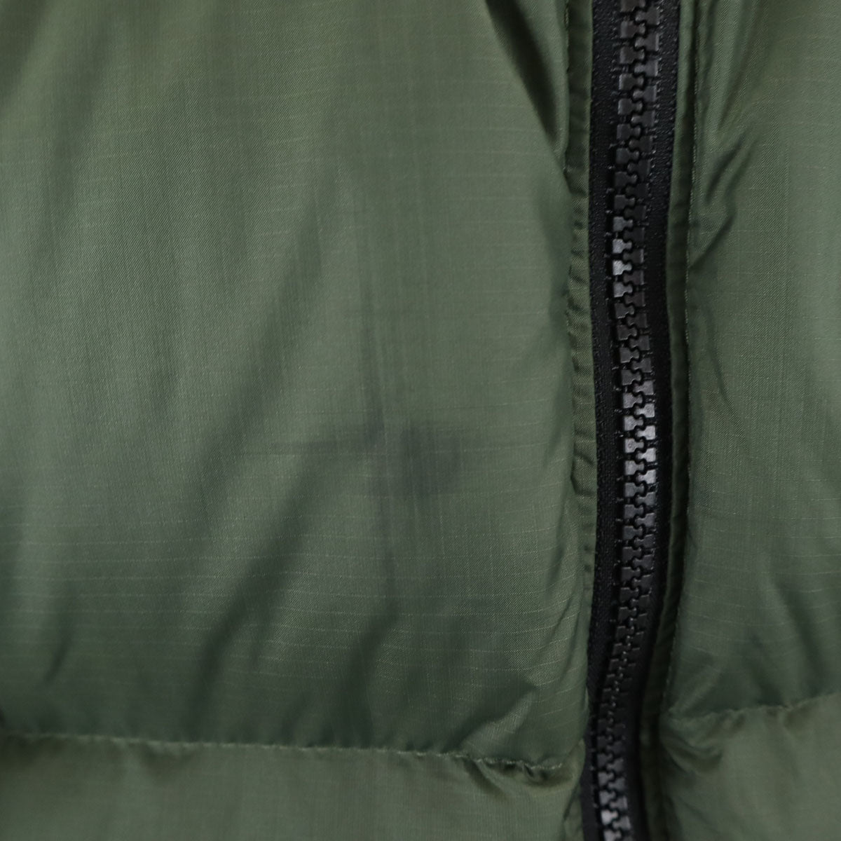 THE NORTH FACE ノースフェイス ヌプシ ダウンジャケット M オリーブ NF0A3C8D アウトドア メンズ