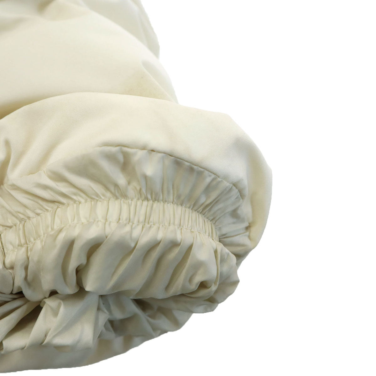 UNIQLO ユニクロ シームレス ダウンジャケット M クリーム レディース