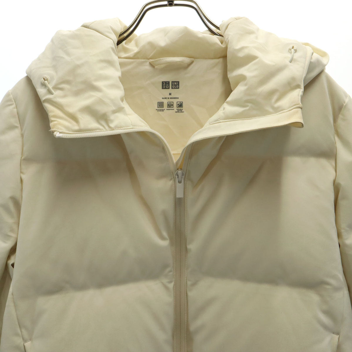 UNIQLO ユニクロ シームレス ダウンジャケット M クリーム レディース