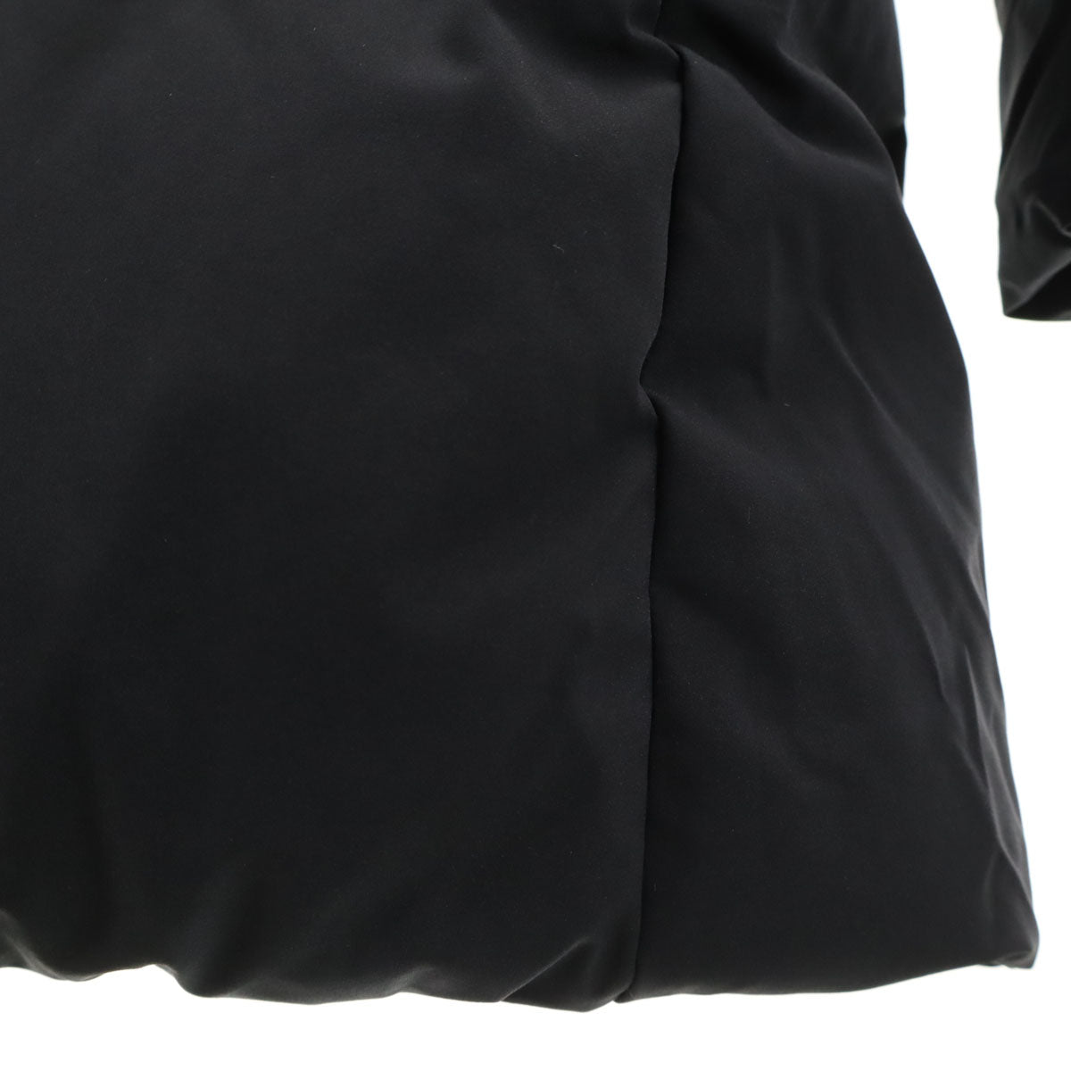 UNIQLO ユニクロ ストレッチシームレスダウンショート コート L ブラック レディース