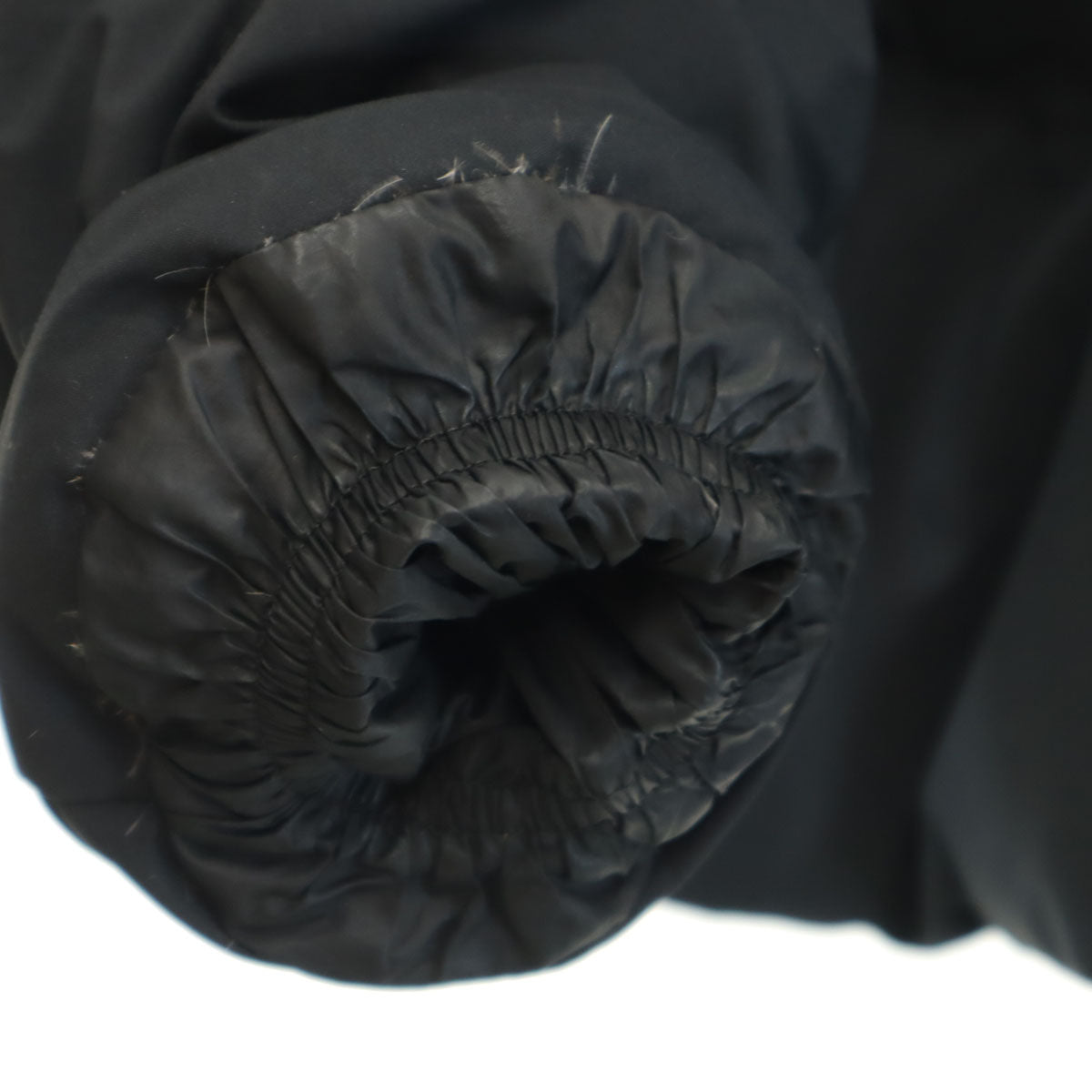 UNIQLO ユニクロ シームレス ダウンジャケット S ブラック レディース