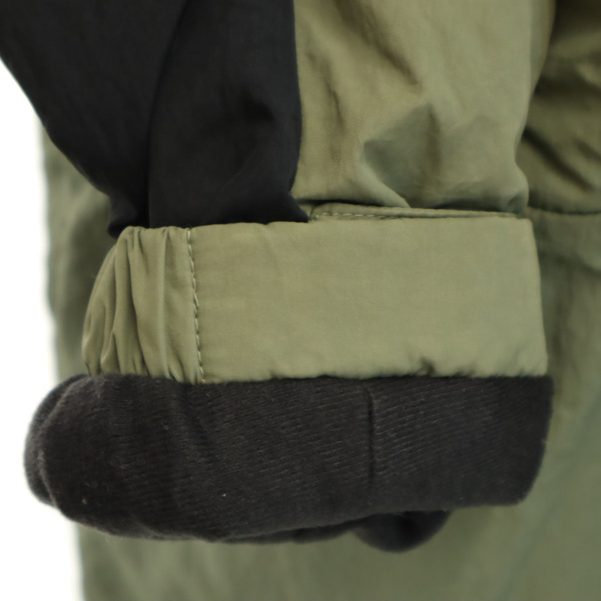 adidas アディダス ナイロンジャケット 150 カーキ 裏トリコット 薄中綿入り キッズ