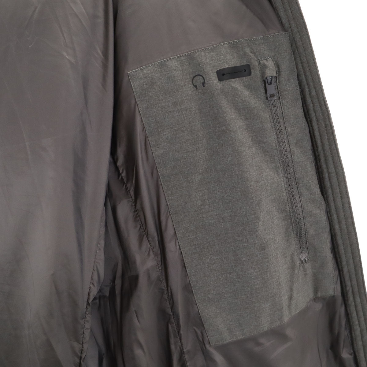 UNIQLO ユニクロ シームレス ショート ダウンコート L グレー レディース