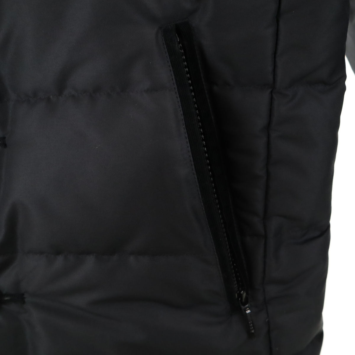 nano universe ナノユニバース NISHIKAWA DOWN ダウンジャケット M ブラック メンズ