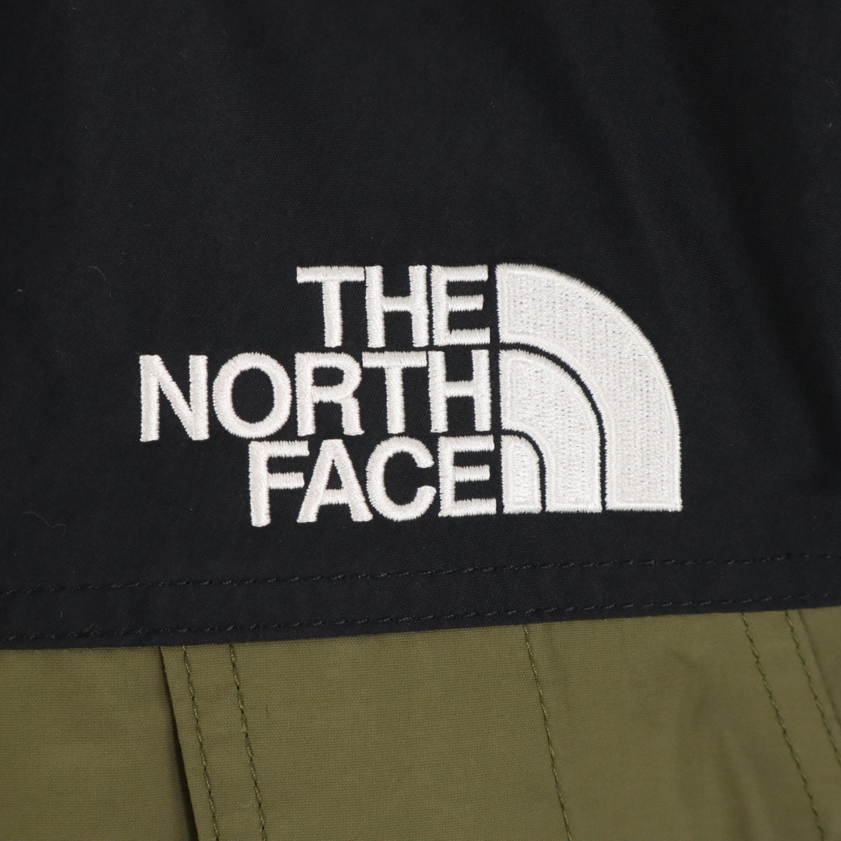 美品 THE NORTH FACE ノースフェイス ゴアテックス マウンテンライト ジャケット M カーキ系 アウトドア NP11834 メンズ