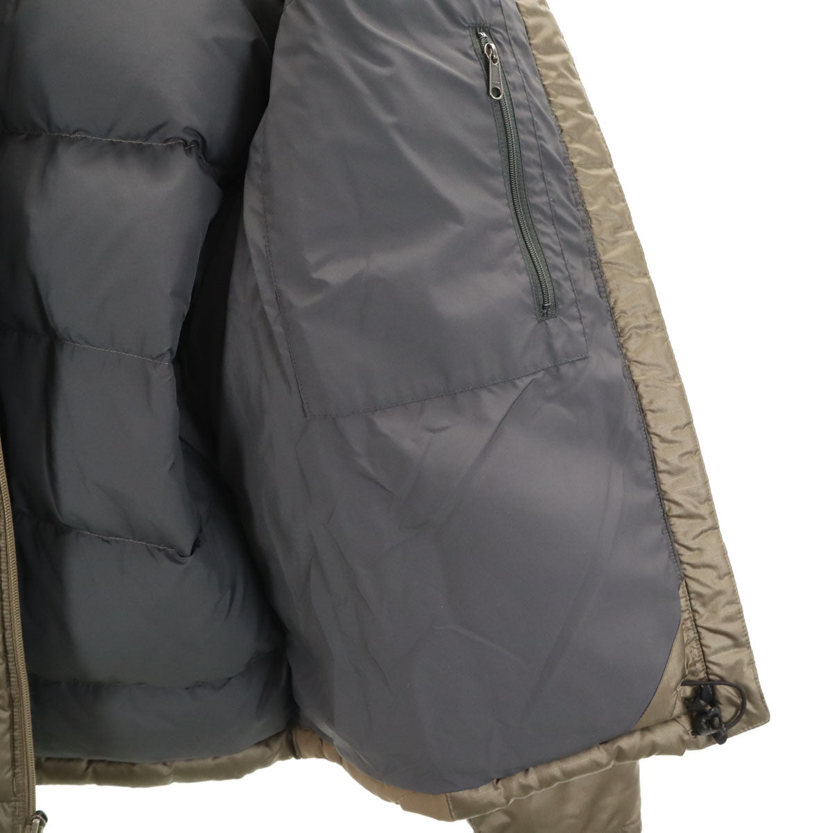 patagonia パタゴニア ダウンジャケット S カーキ アウトドア 84601 メンズ