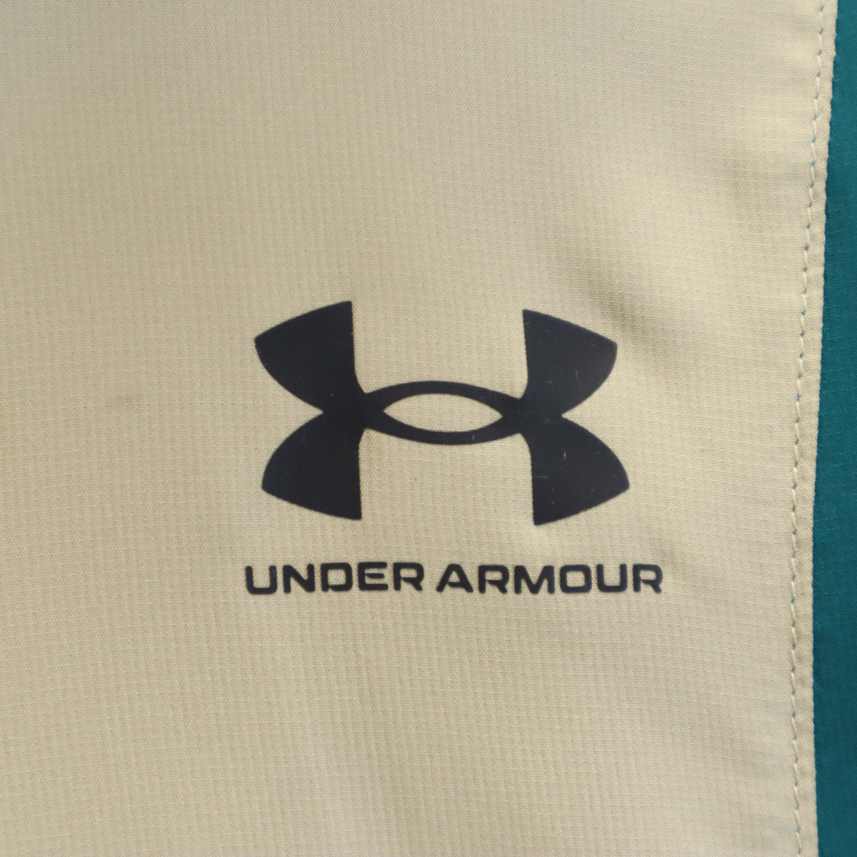 UNDER ARMOUR アンダーアーマー ウインドブレーカー M ベージュ 裏メッシュ ジャケット メンズ