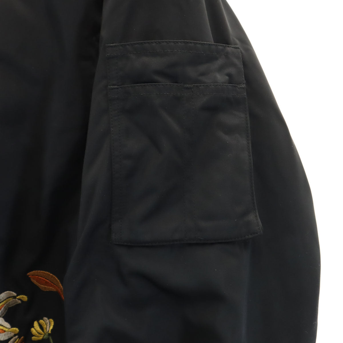 未使用 Lily Brown リリーブラウン 花刺繍 MA-1 ブルゾン F ブラック タグ付き レディース