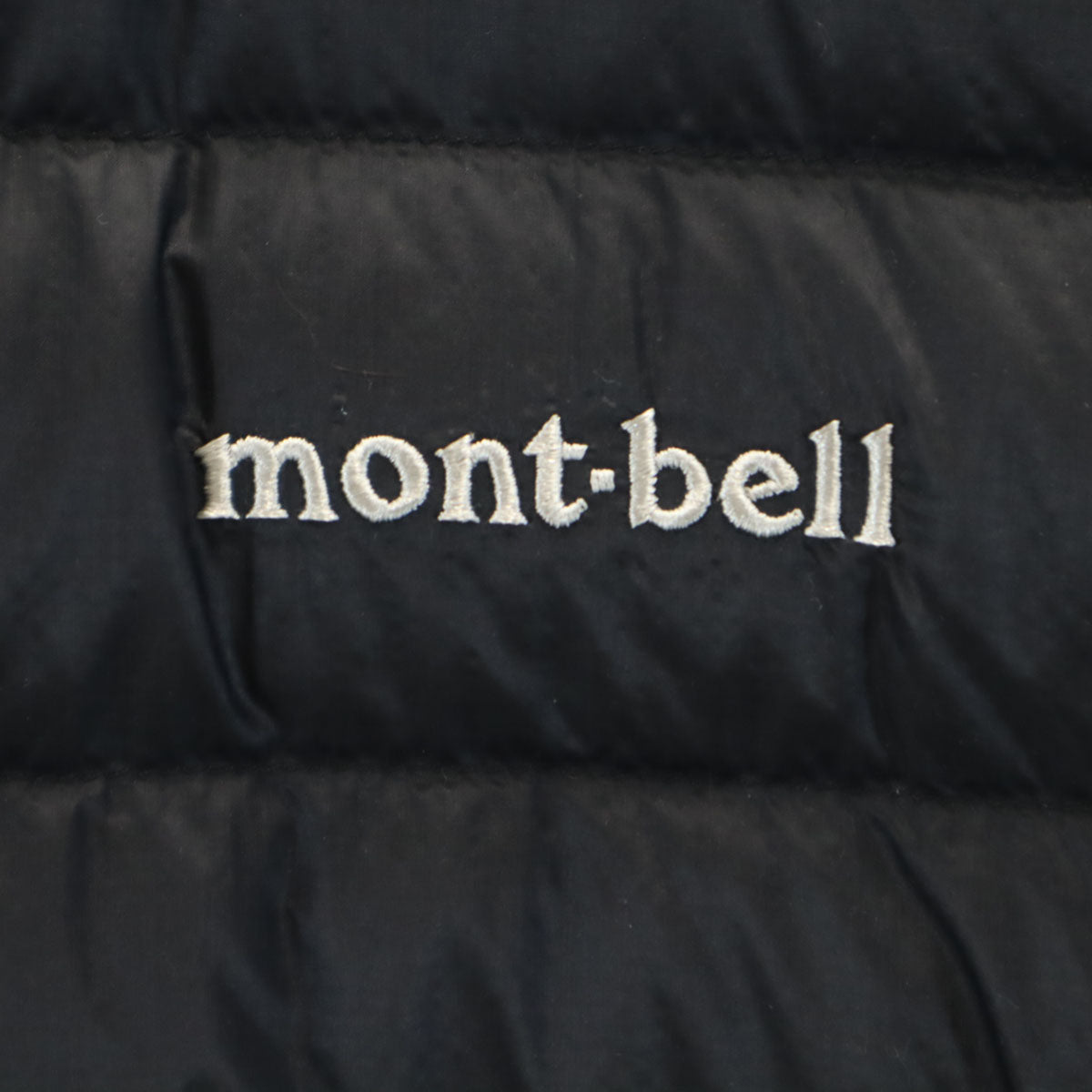 未使用 mont-bell モンベル スペリオ ラウンドネック ダウンジャケット L チャコールブラック アウトドア 収納袋付き メンズ