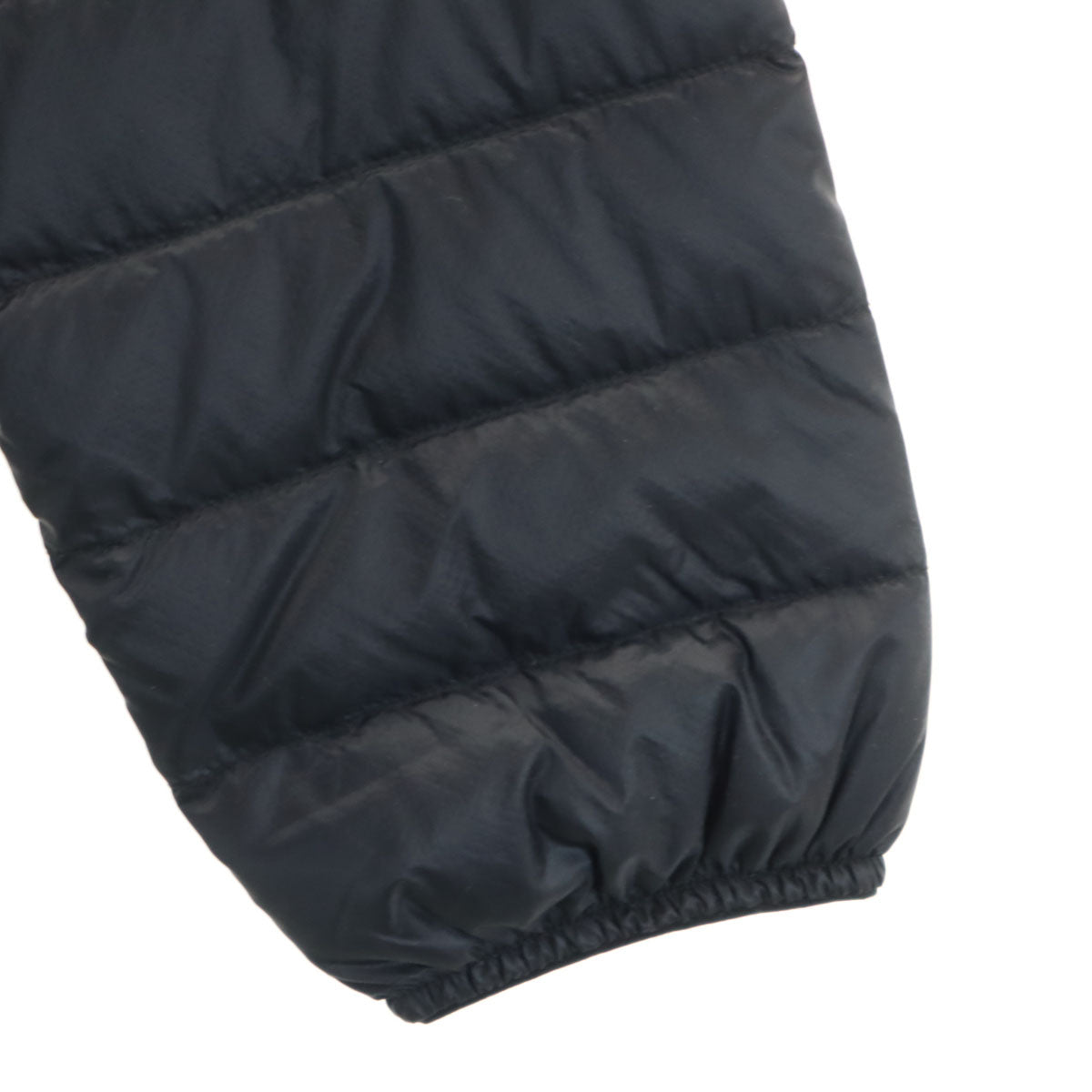 未使用 mont-bell モンベル スペリオ ラウンドネック ダウンジャケット L チャコールブラック アウトドア 収納袋付き メンズ