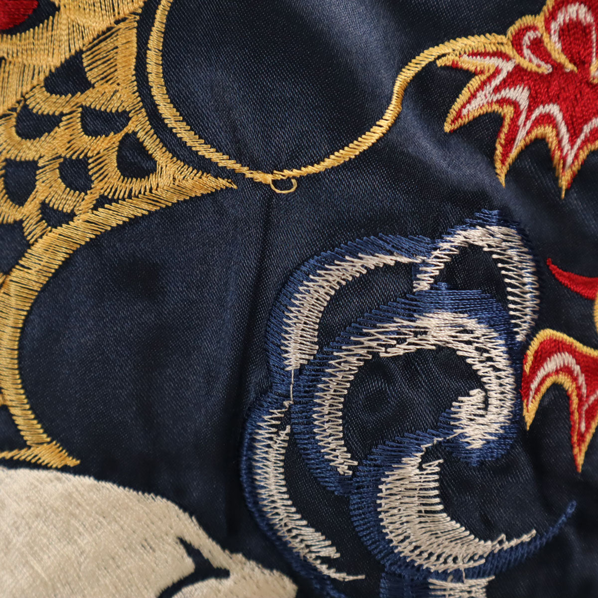 東洋エンタープライズ テーラー東洋 虎 龍 ドクロ刺繍 リバーシブル スカジャン M アイボリー TT10841 メンズ