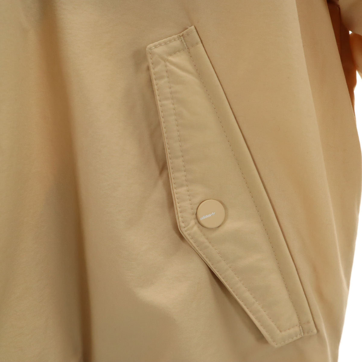 adidas アディダス トレフォイルロゴ ブルゾン M ベージュ 裏キルティング レディース