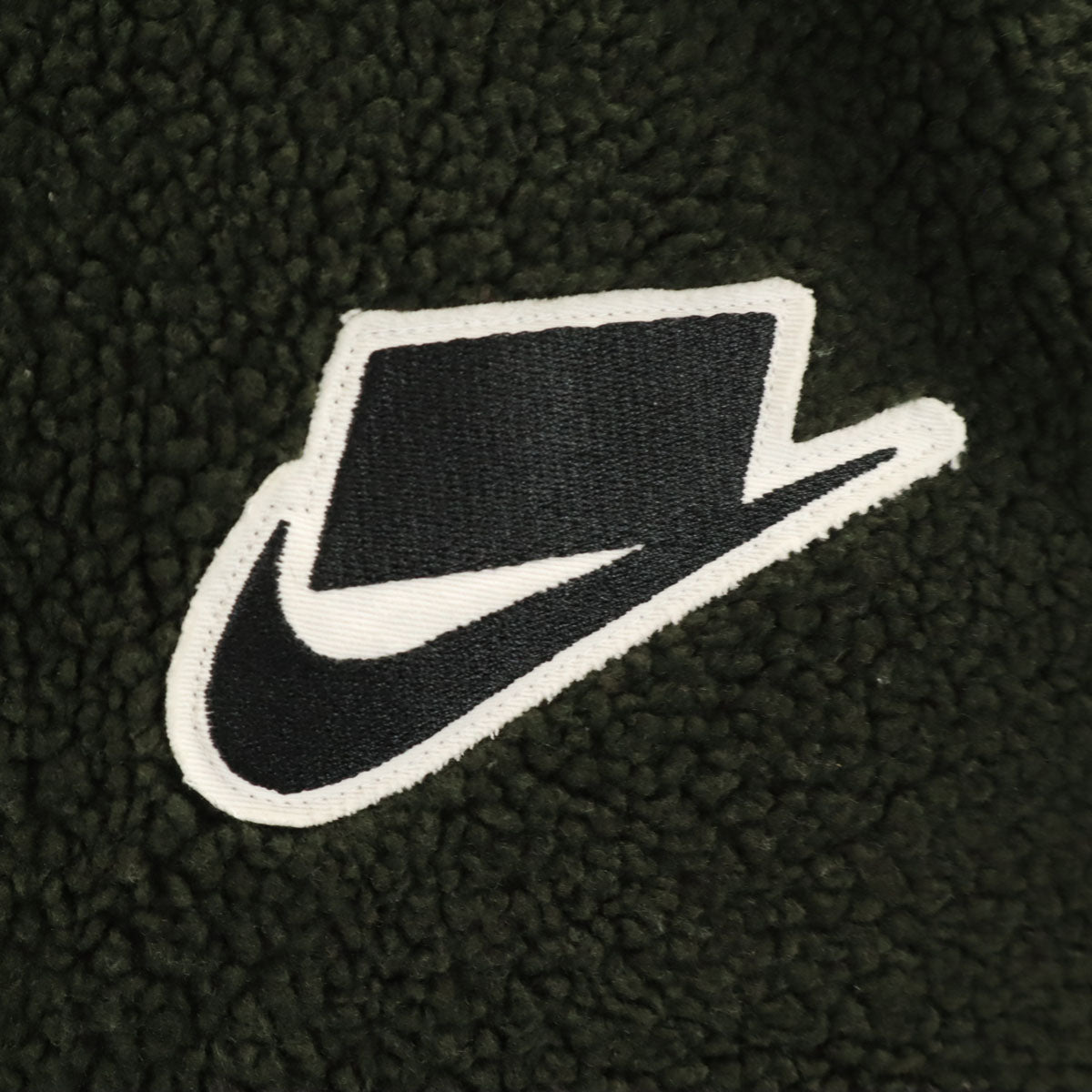 NIKE ナイキ ボア切替 キルティングジャケット S ブラック メンズ