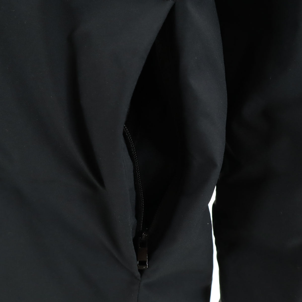 UNIQLO ユニクロ シームレス ダウンパーカー L チャコール レディース