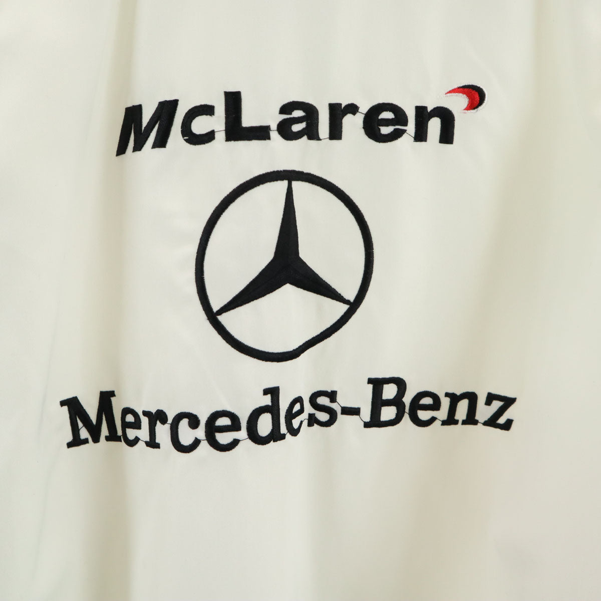 Mercedes-Benz メルセデス ベンツ 企業モノ刺繍 レーシング 中綿ジャケット XXL ホワイト メンズ