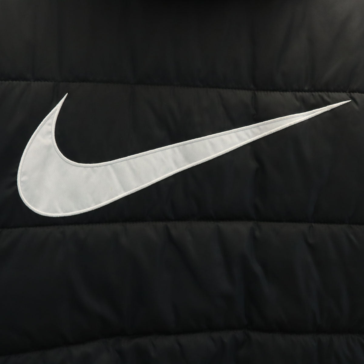 NIKE ナイキ 中綿ジャケット S ブラック レディース