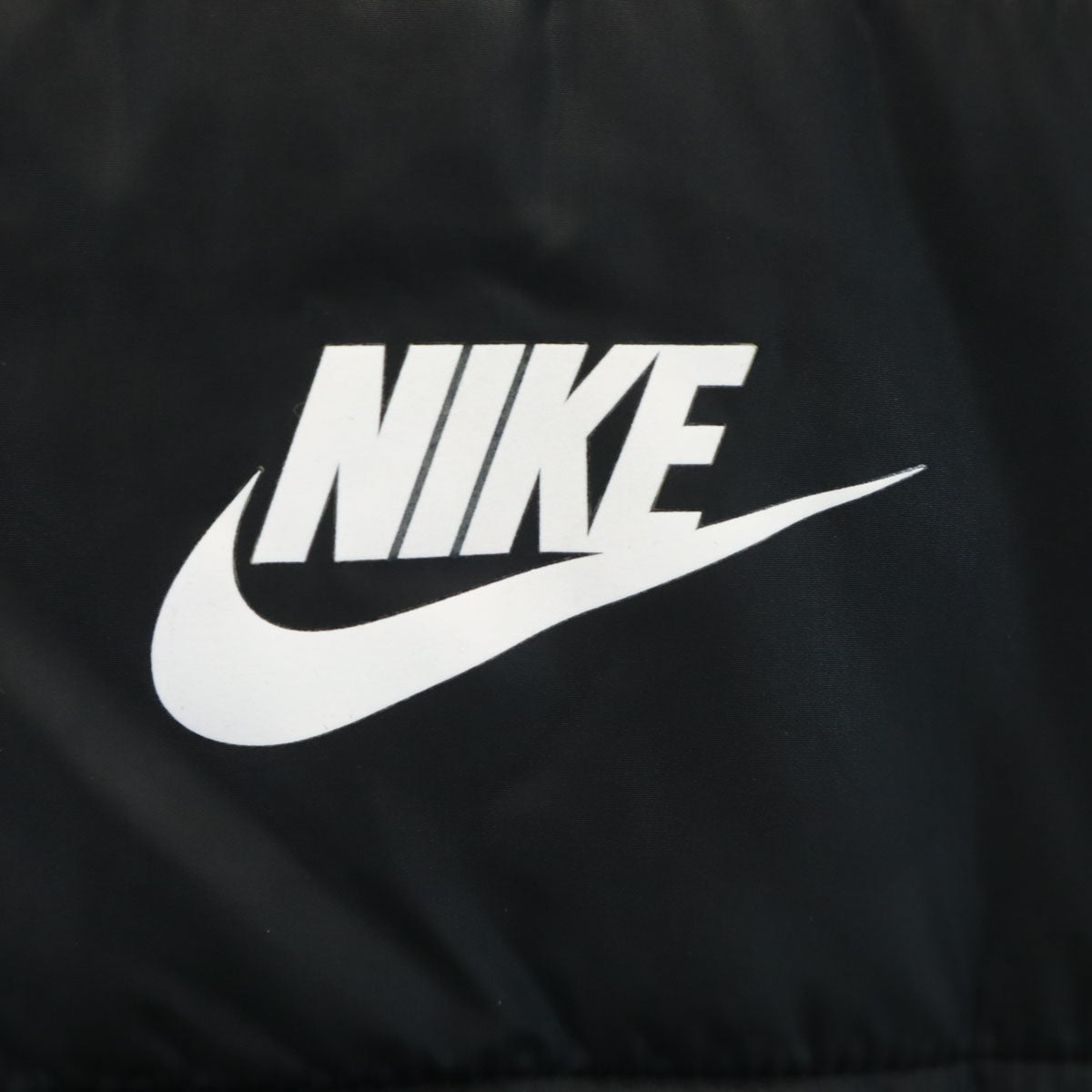 NIKE ナイキ 中綿ジャケット S ブラック レディース