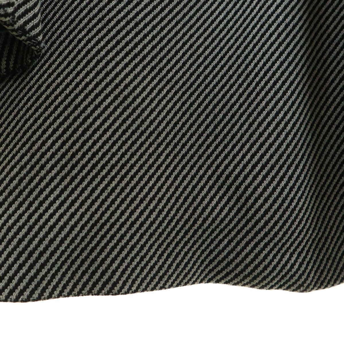 ARMANI COLLEZIONI アルマーニコレッツォーニ イタリア製 斜ストライプ柄 テーラードジャケット ブラック メンズ