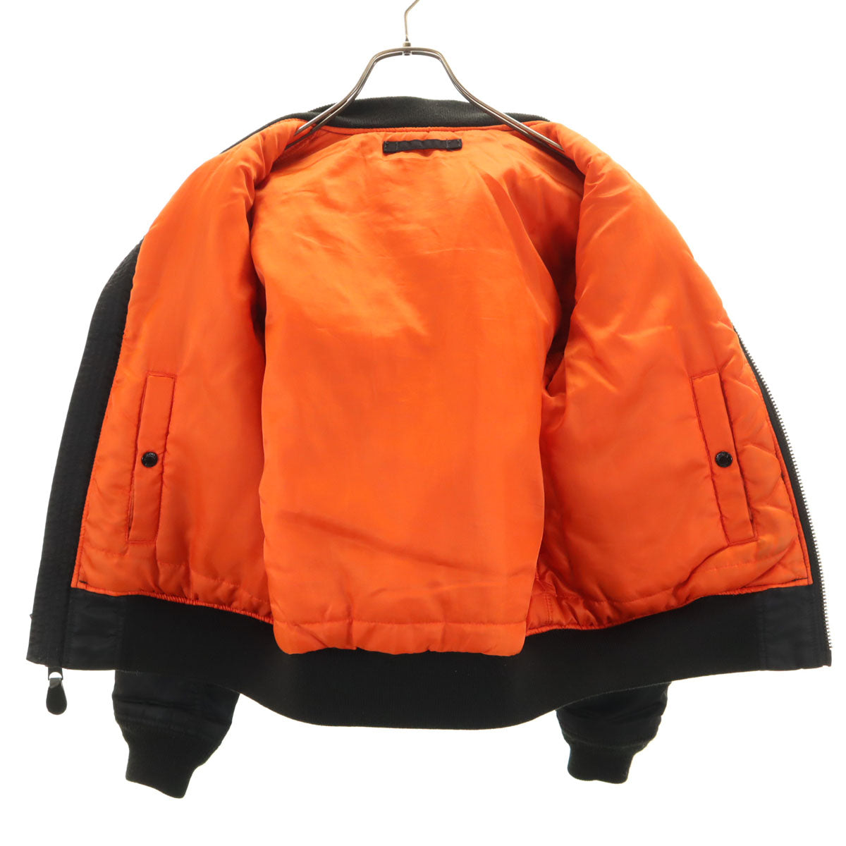 AVIREX アヴィレックス バック アーチロゴ MA-1 フライトジャケット ブラック 中綿 ミリタリー レディース