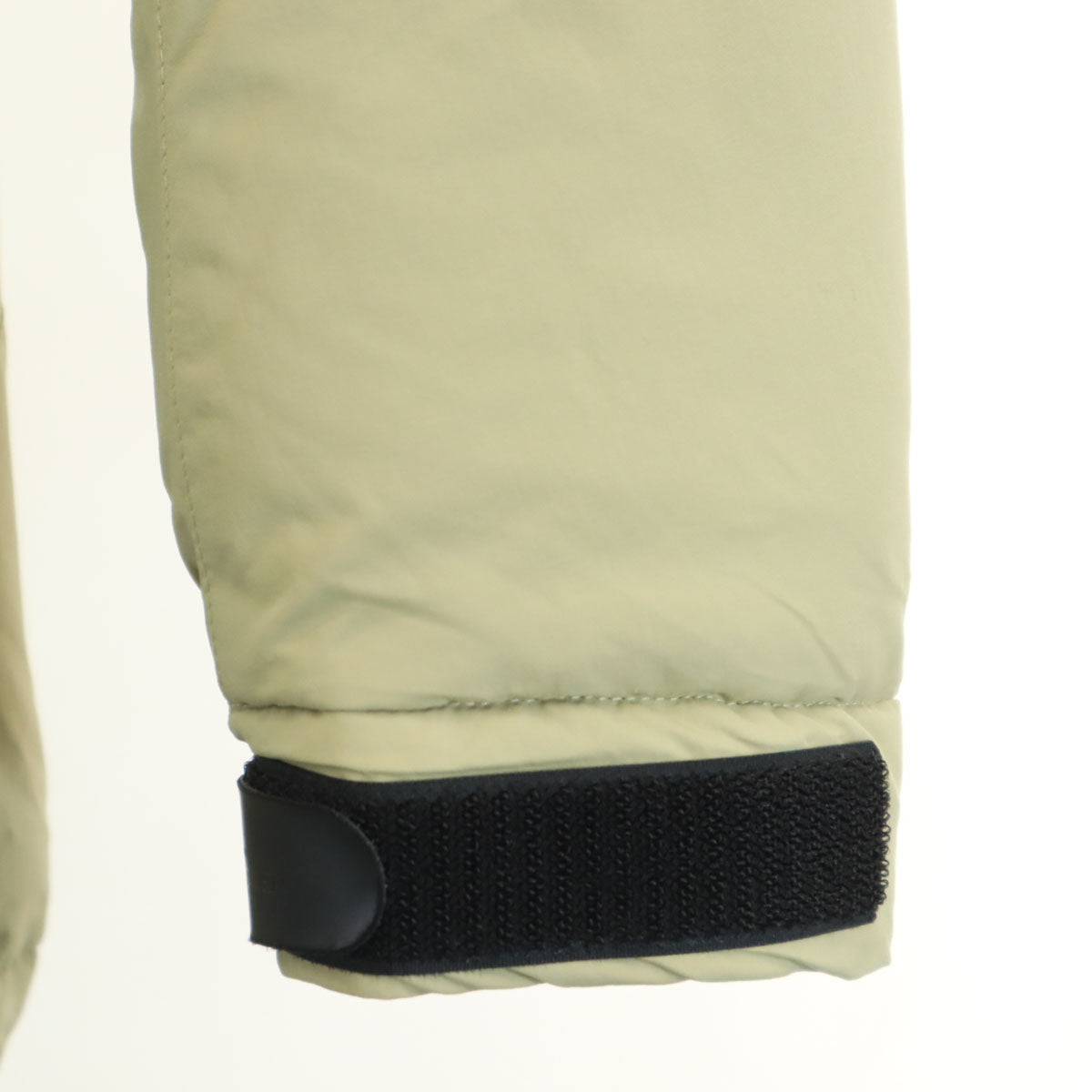 ROGER EGGER ロジャーエーガー ダウンジャケット S カーキ アウトドア メンズ