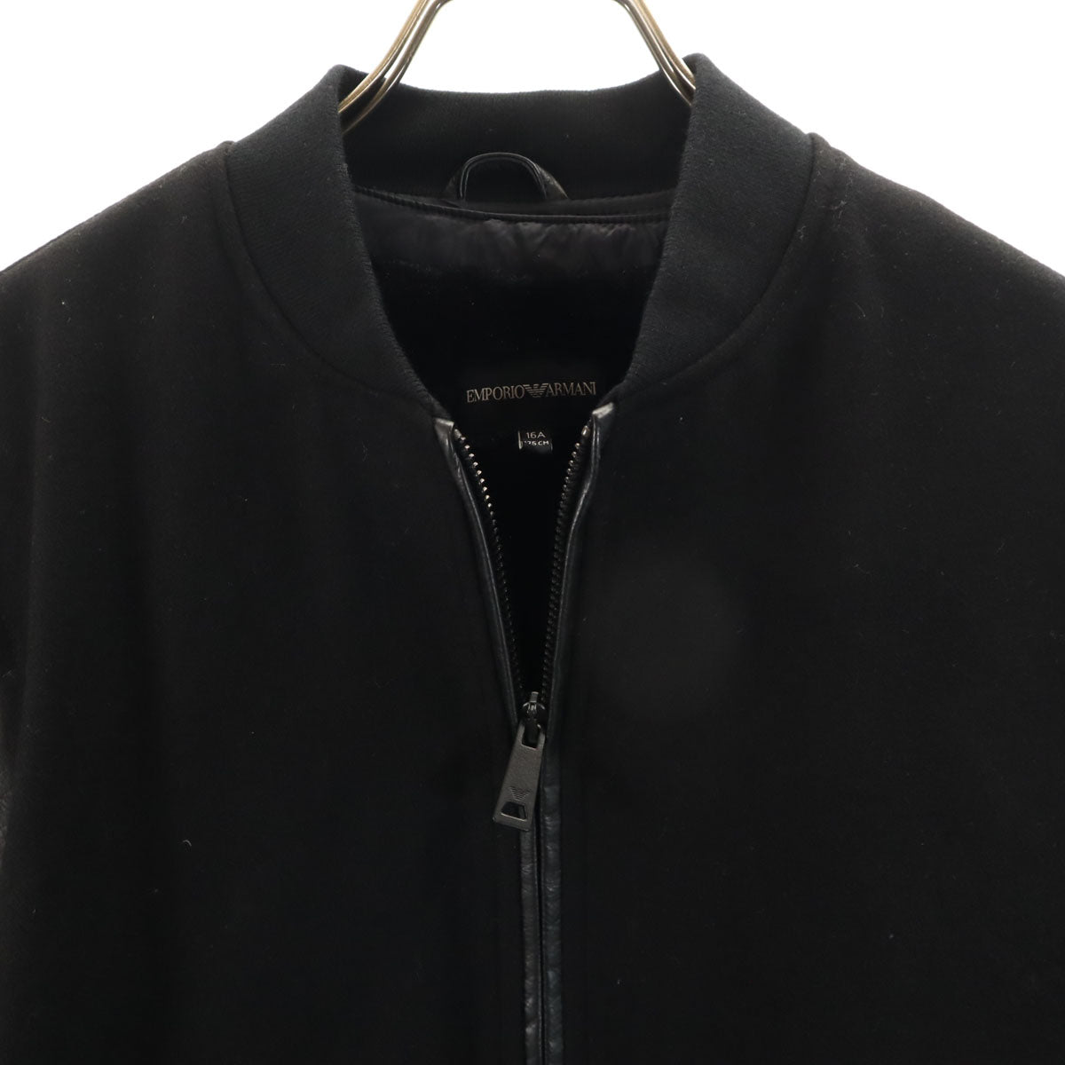 Emporio Armani エンポリオアルマーニ バックロゴ スタジャン 16A ブラック ジャケット キッズ
