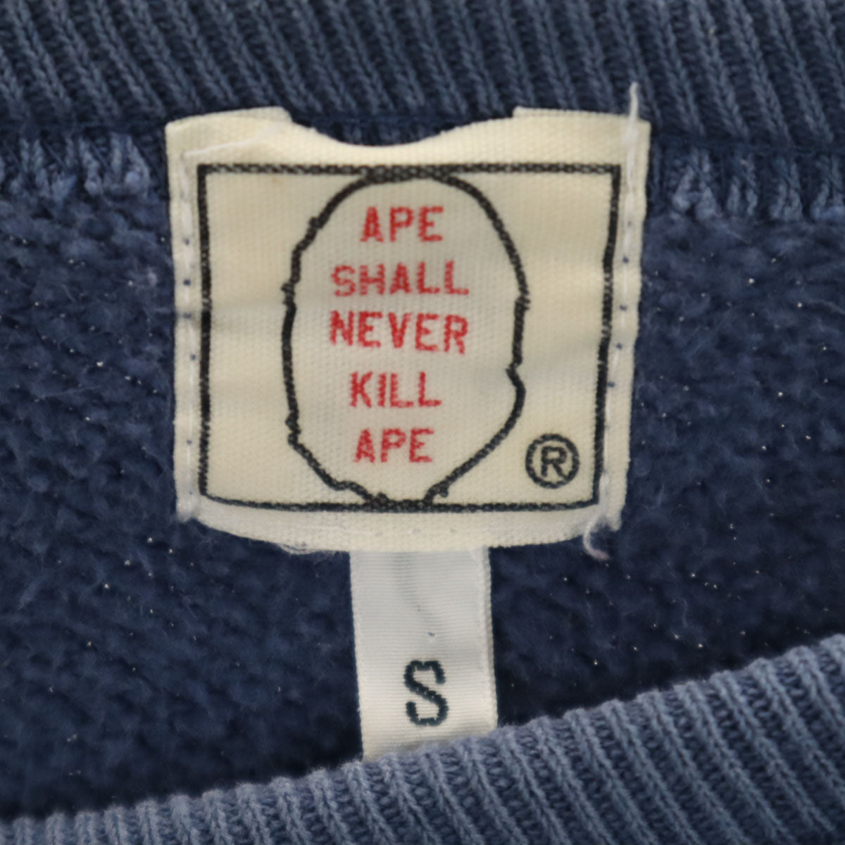 A BATHING APE アベイシングエイプ 日本製 長袖 スウェット トレーナー S ネイビー レディース