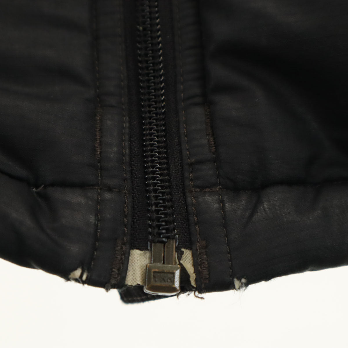 patagonia パタゴニア ダウンベスト S ブラック 84630 アウトドア メンズ