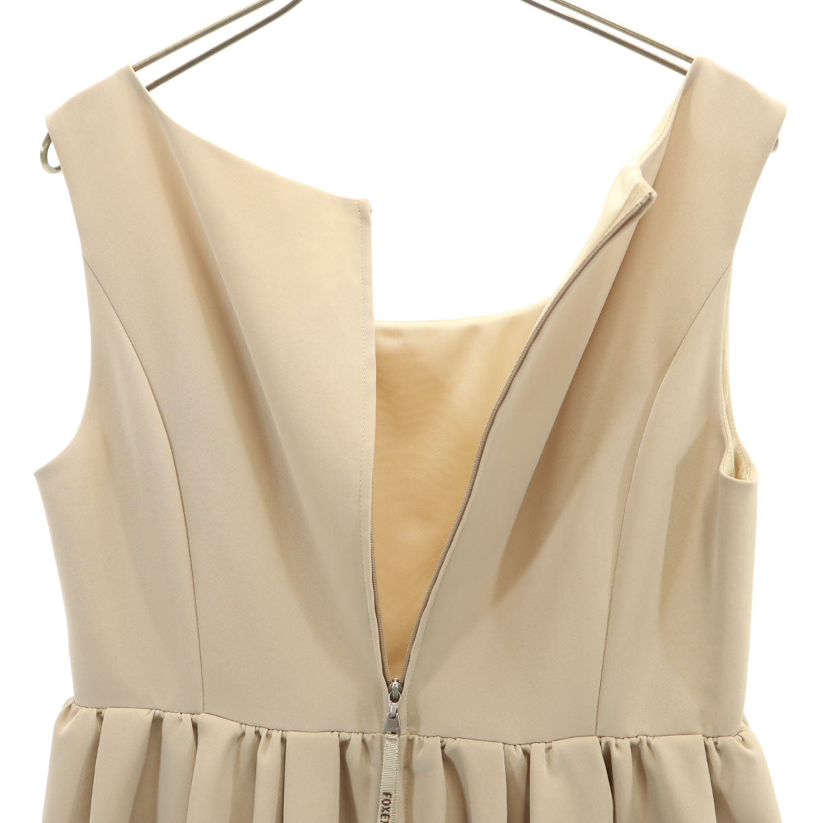 FOXEY NEW YORK フォクシーニューヨーク 日本製 ノースリーブ ワンピース 42 ベージュ レディース