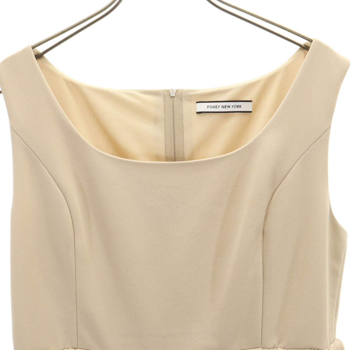FOXEY NEW YORK フォクシーニューヨーク 日本製 ノースリーブ ワンピース 42 ベージュ レディース