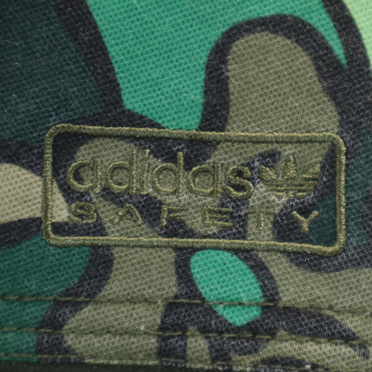 adidas Originals アディダスオリジナルス カモフラ柄 セーフティ トラックジャケット S/M グリーン系 ジャージ メンズ