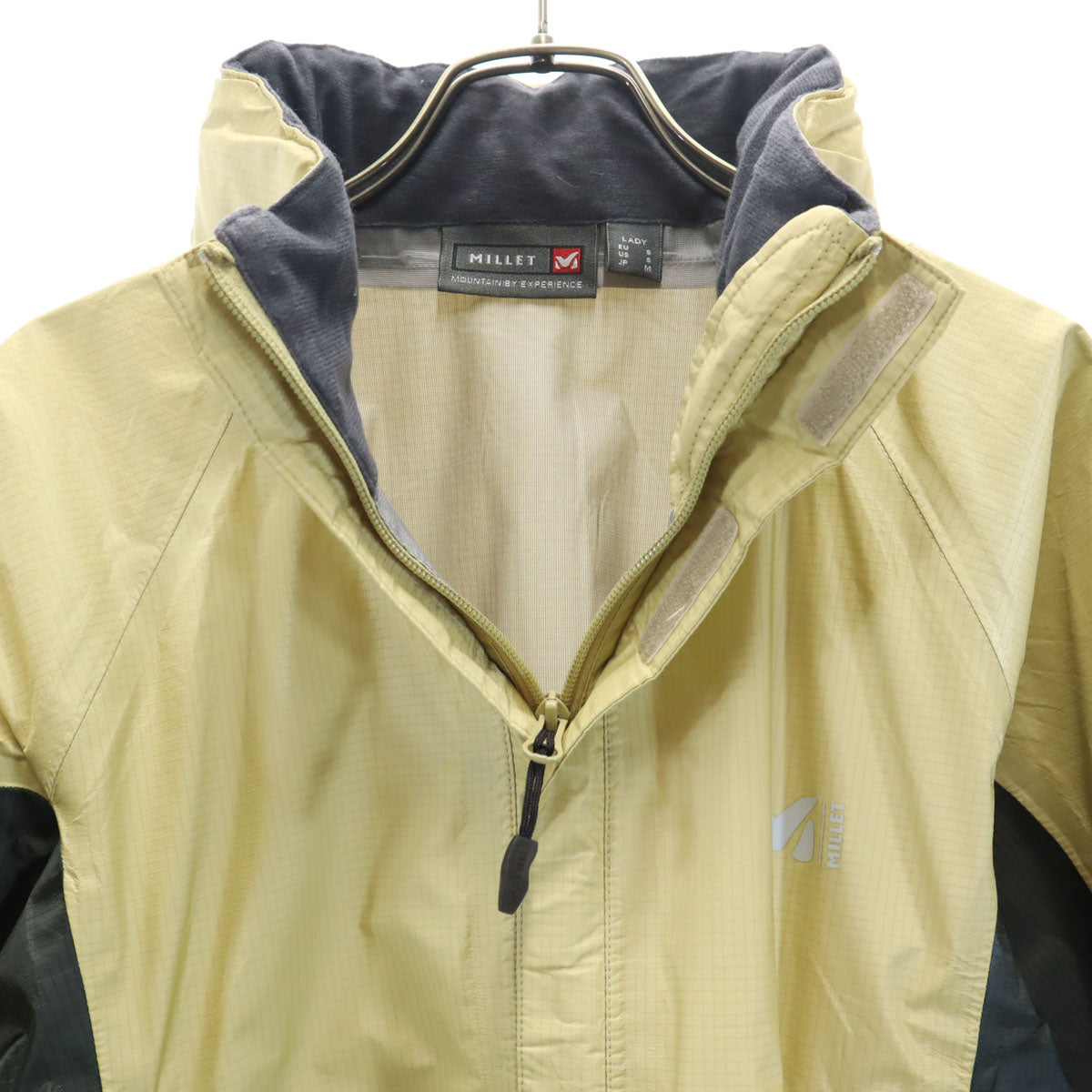 MILLET ミレー レインジャケット 上下 セットアップ M クリーム 収納袋付き アウトドア レディース