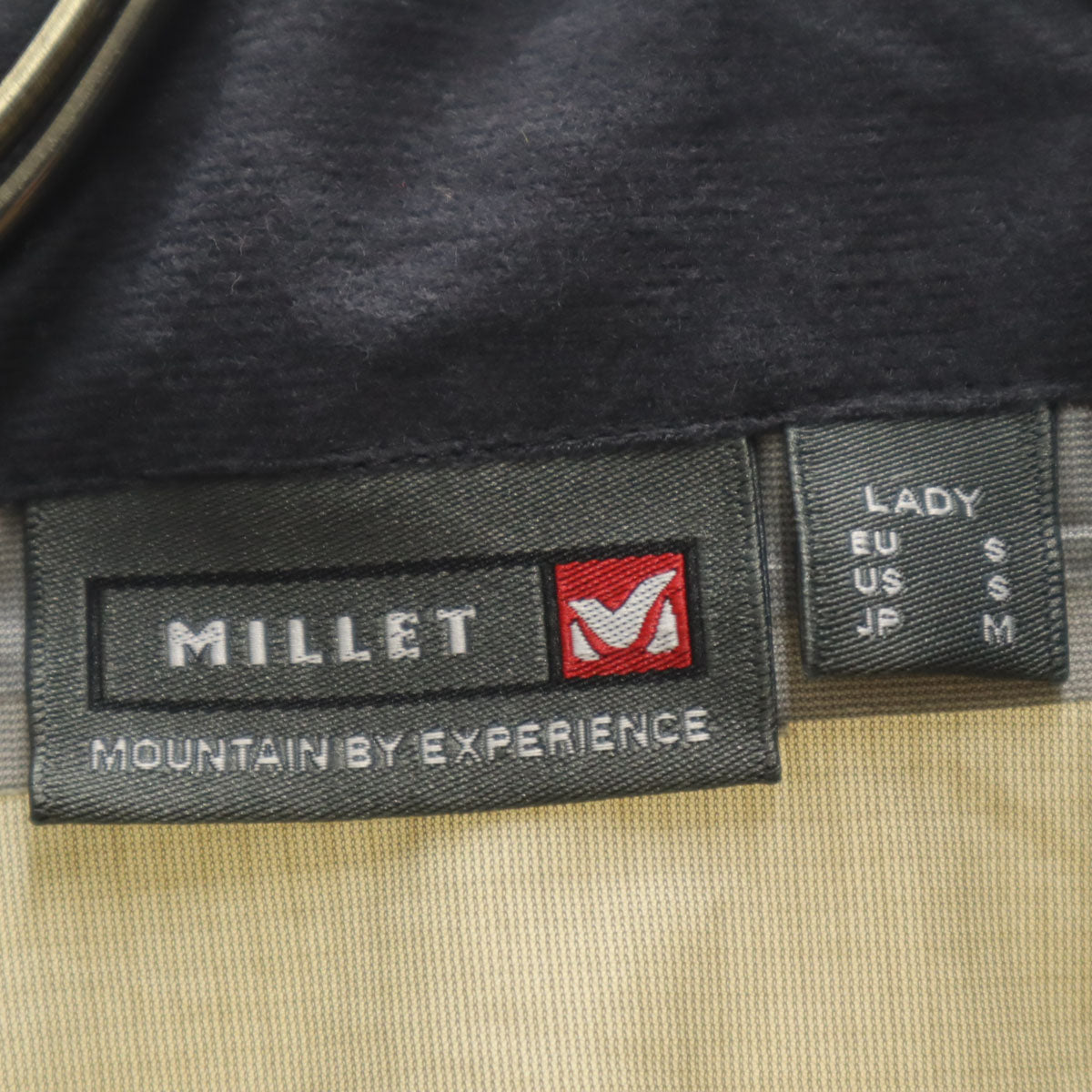 MILLET ミレー レインジャケット 上下 セットアップ M クリーム 収納袋付き アウトドア レディース