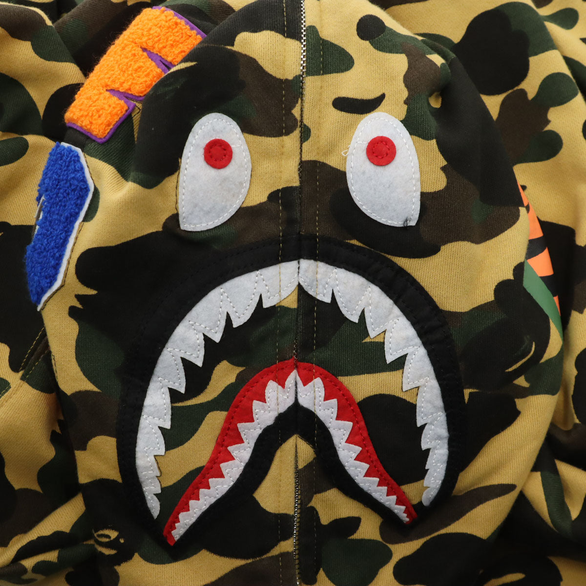 A BATHING APE アベイシングエイプ 日本製 カモフラ柄 長袖 スウェット シャーク ジップパーカー M キャメル 迷彩 メンズ