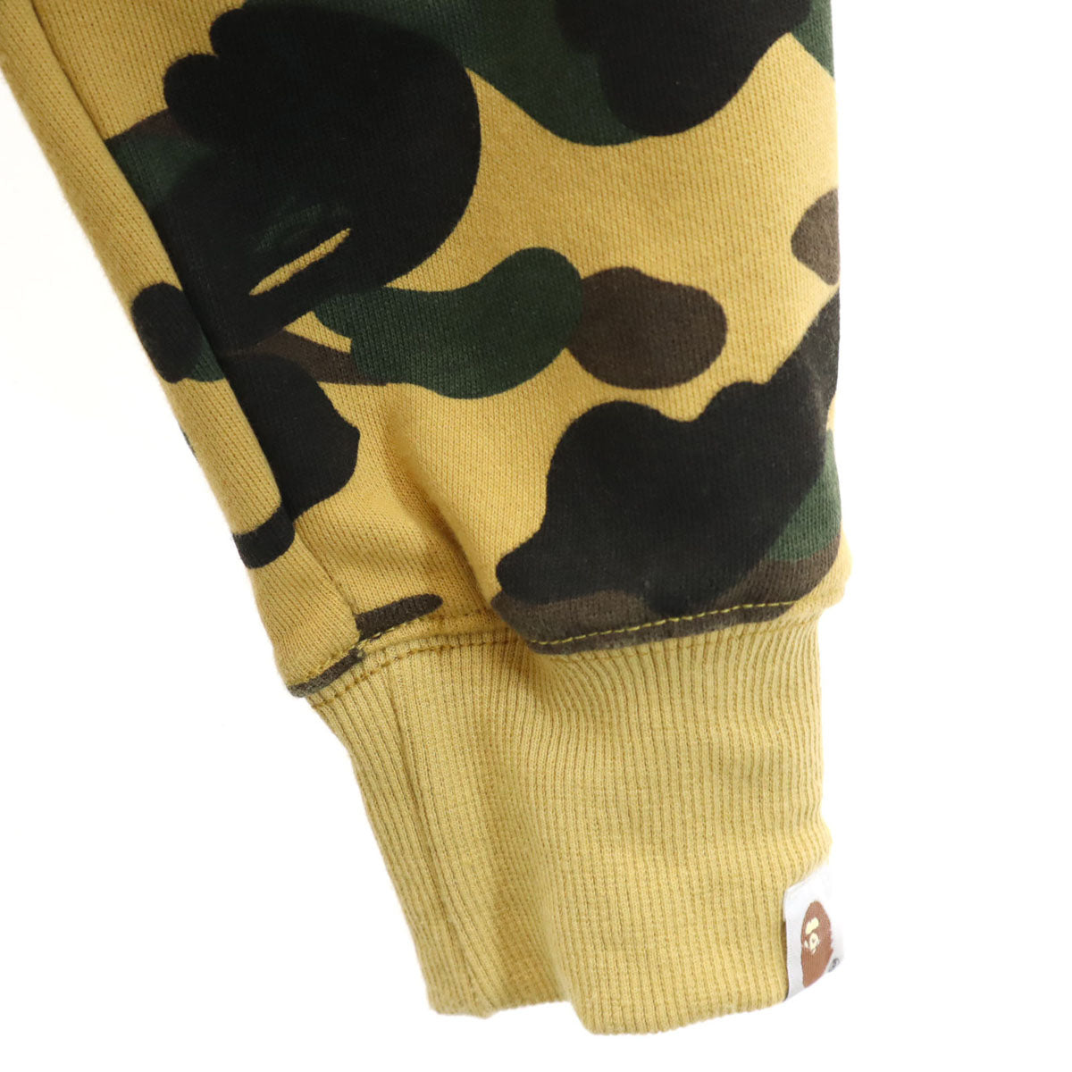 A BATHING APE アベイシングエイプ 日本製 カモフラ柄 長袖 スウェット シャーク ジップパーカー M キャメル 迷彩 メンズ
