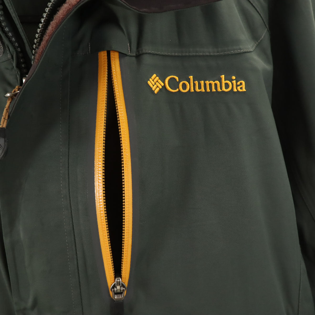 Columbia コロンビア ナイロンジャケット M カーキ アウトドア メンズ