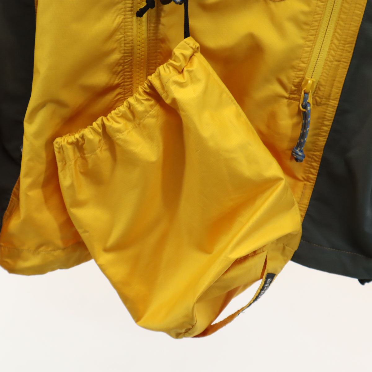 Columbia コロンビア ジャケット XS イエロー 収納袋付き メンズ