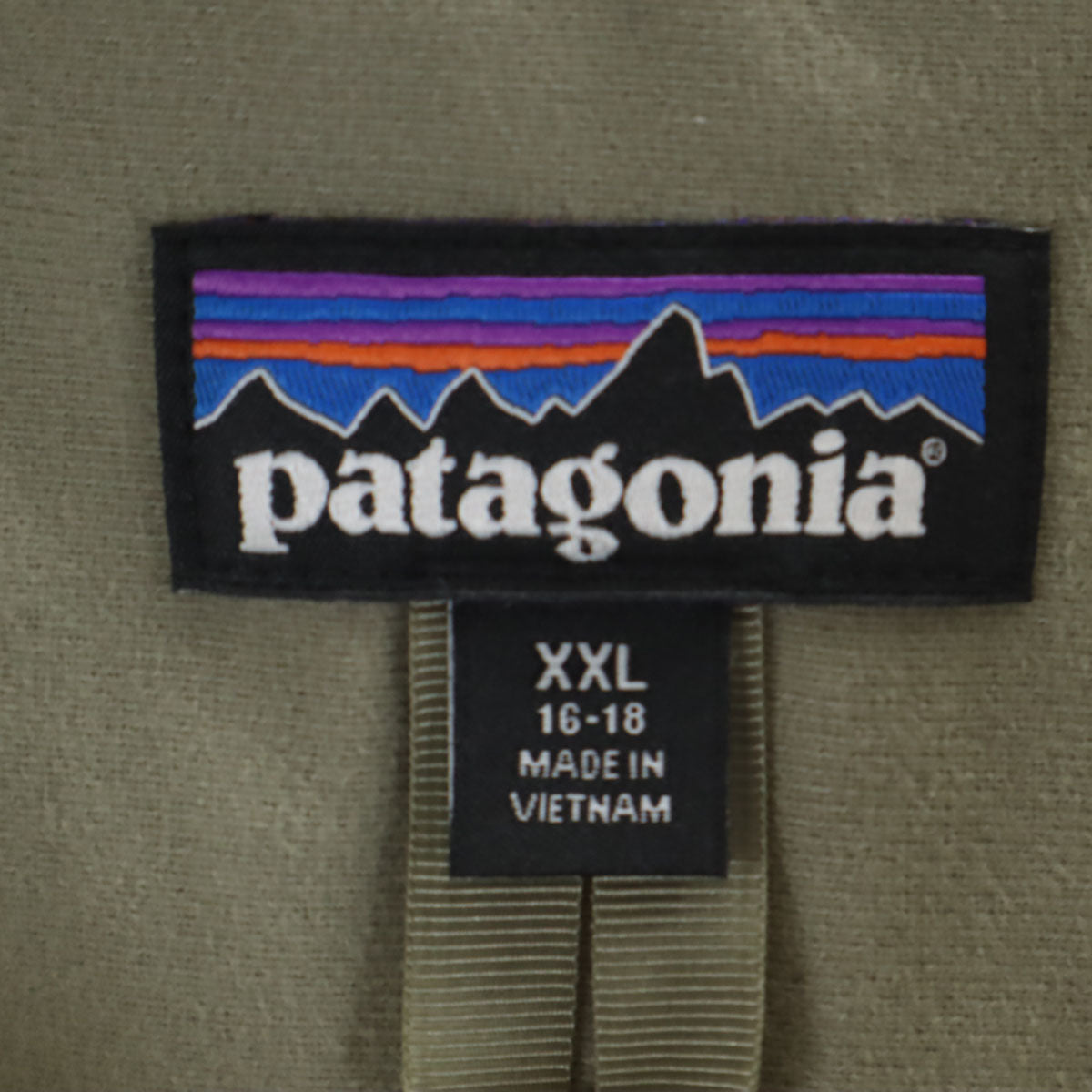 未使用 patagonia パタゴニア 4in1 エブリデー ジャケット XXL 16-18 ベージュ 68035FA22 アウトドア キッズ