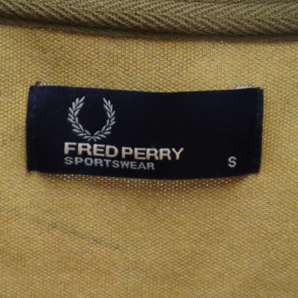 FRED PERRY フレッドペリー ポルトガル製 カモフラ柄 トラックジャケット S カーキ 迷彩 ジャージ メンズ