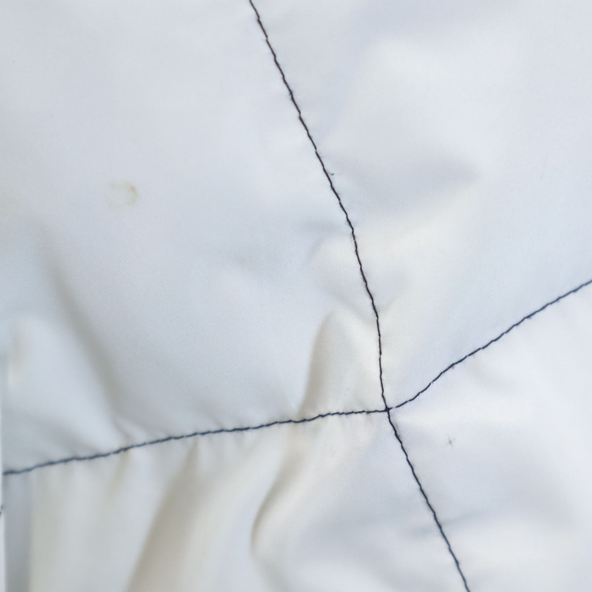 ARMANI JEANS アルマーニジーンズ スノーボード ダウンジャケット 32 白系 スキー レディース