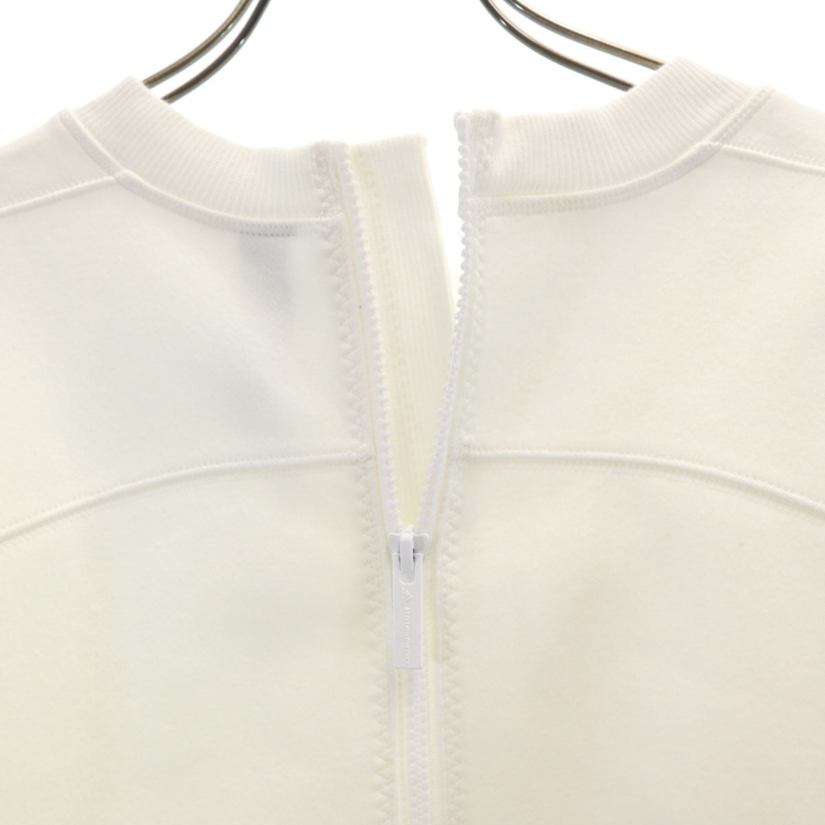 adidas by Stella McCartney アディダスバイステラマッカートニー 未使用 長袖 スウェット クロップド トレーナー 2XOT ホワイト レディース