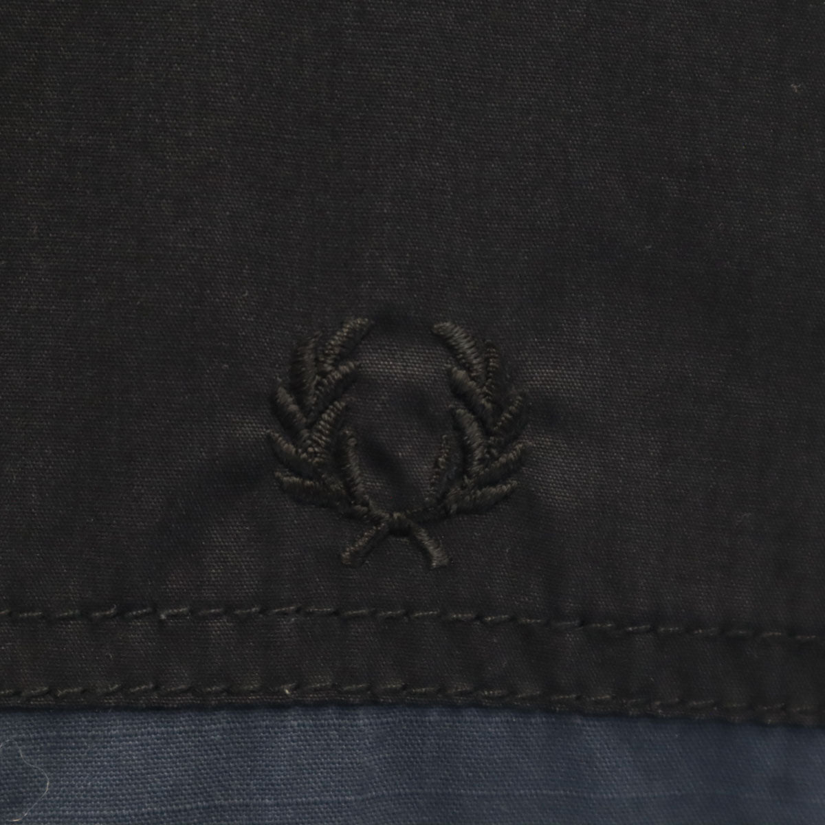 FRED PERRY フレッドペリー バイカラー マウンテンパーカー S ブラック系 メンズ