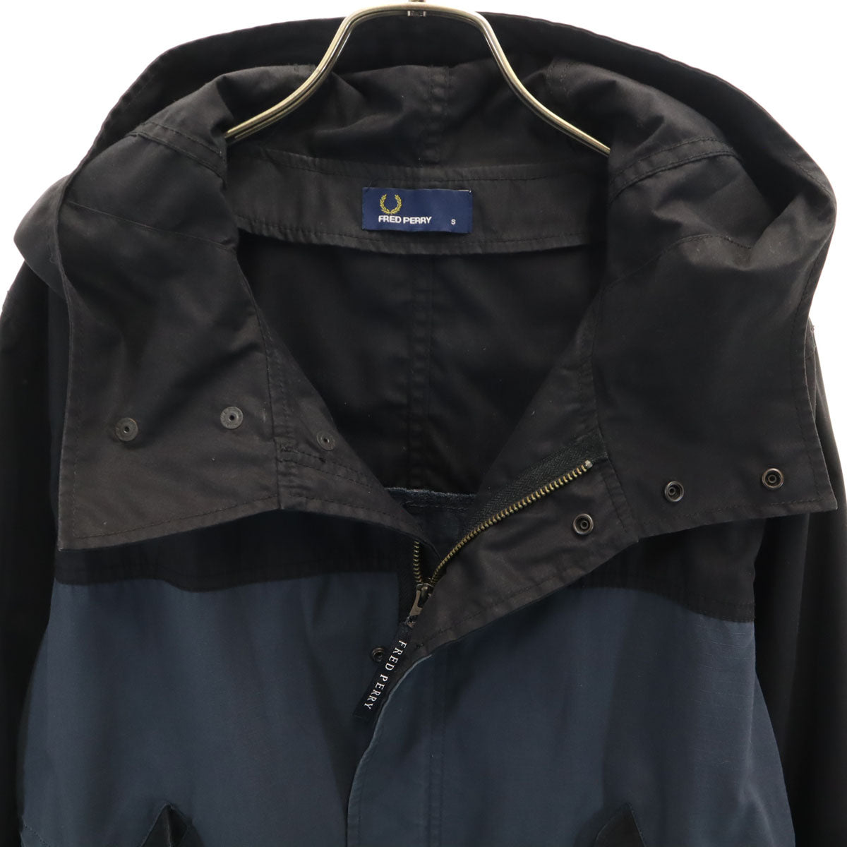 FRED PERRY フレッドペリー バイカラー マウンテンパーカー S ブラック系 メンズ