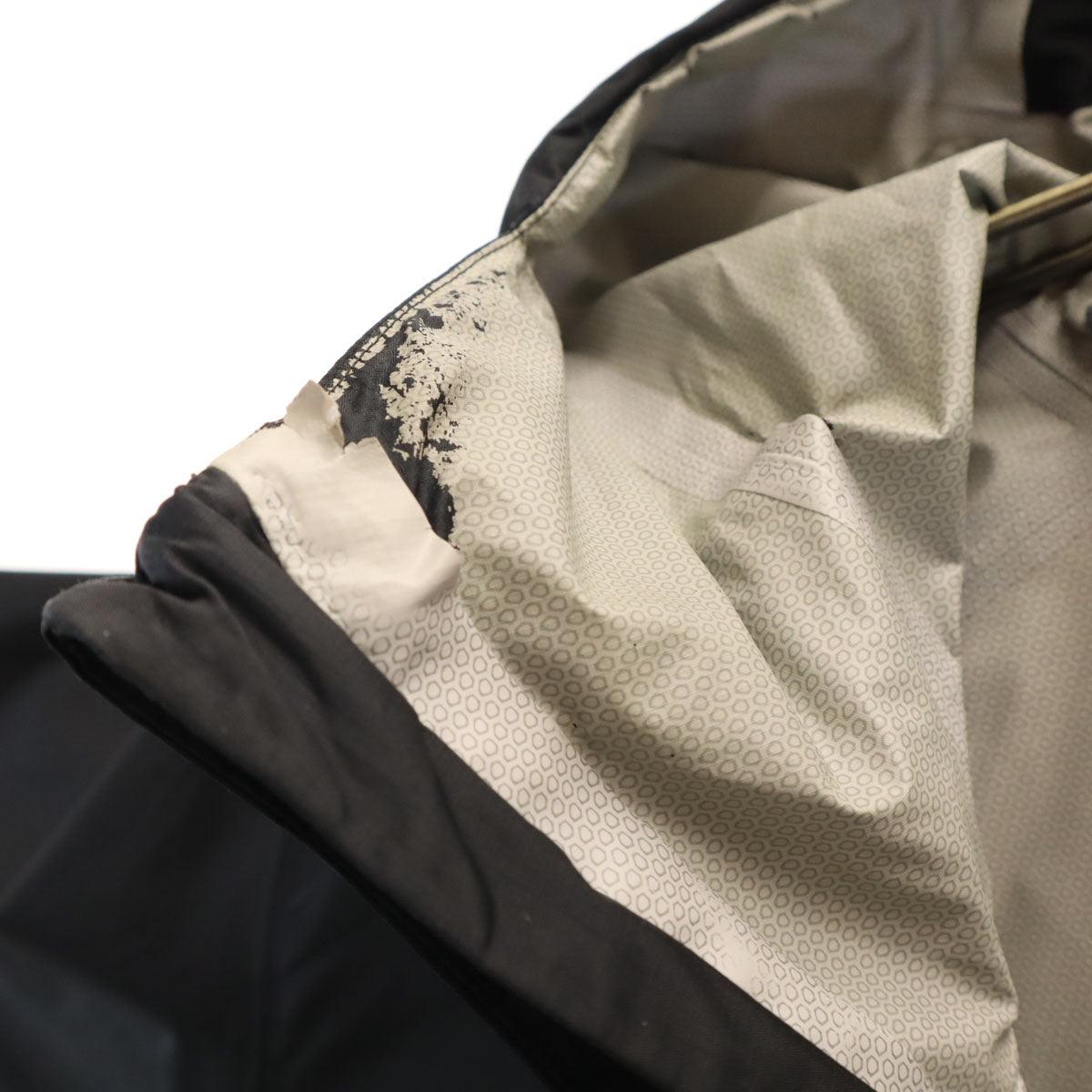 patagonia パタゴニア トレントシェル ジャケット M ブラック 83802 アウトドア メンズ