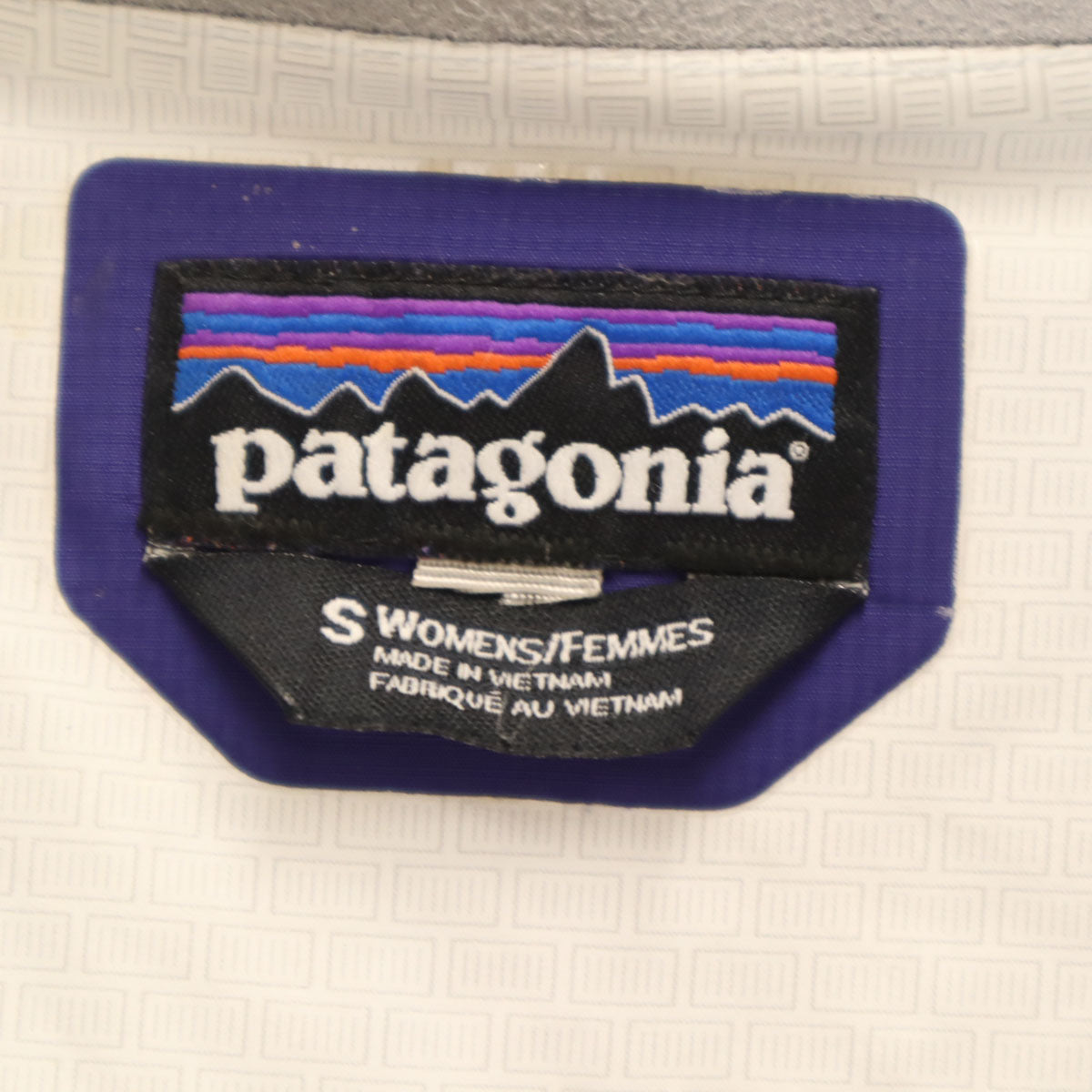 patagonia パタゴニア トレントシェル ジャケット S パープル 84805FA13 アウトドア レディース