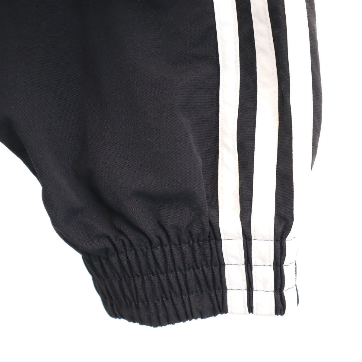 adidas アディダス 未使用 ナイロンジャケット 2XO ブラック タグ付き メンズ