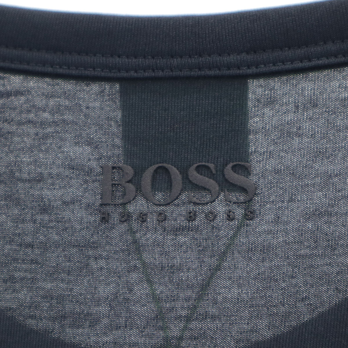 未使用 BOSS HUGO BOSS ボスヒューゴボス エンボスロゴ 半袖 Tシャツ L ネイビー メンズ